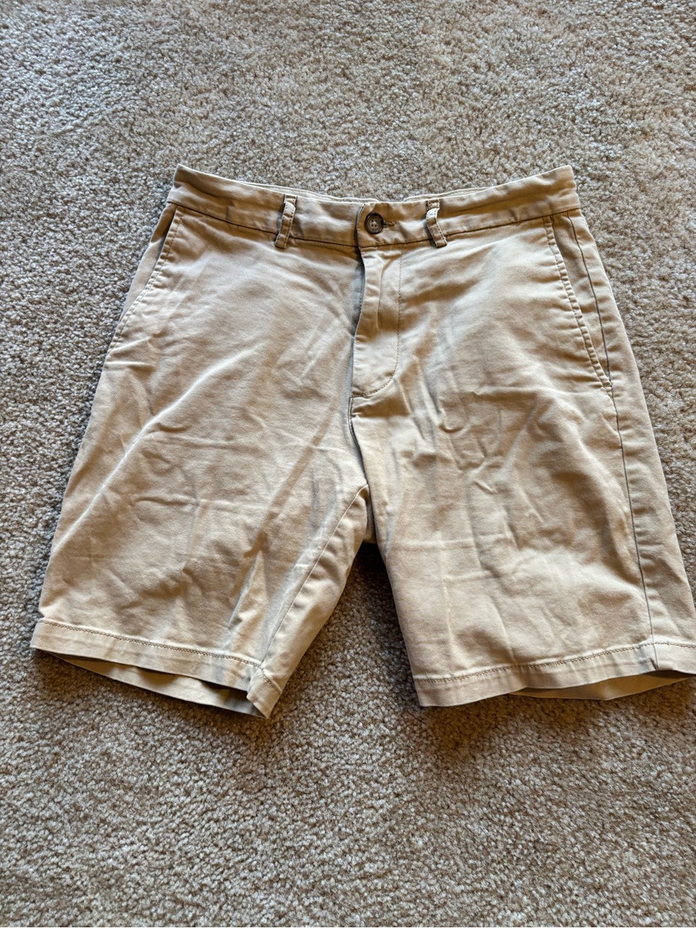 Old Navy Khaki shorts